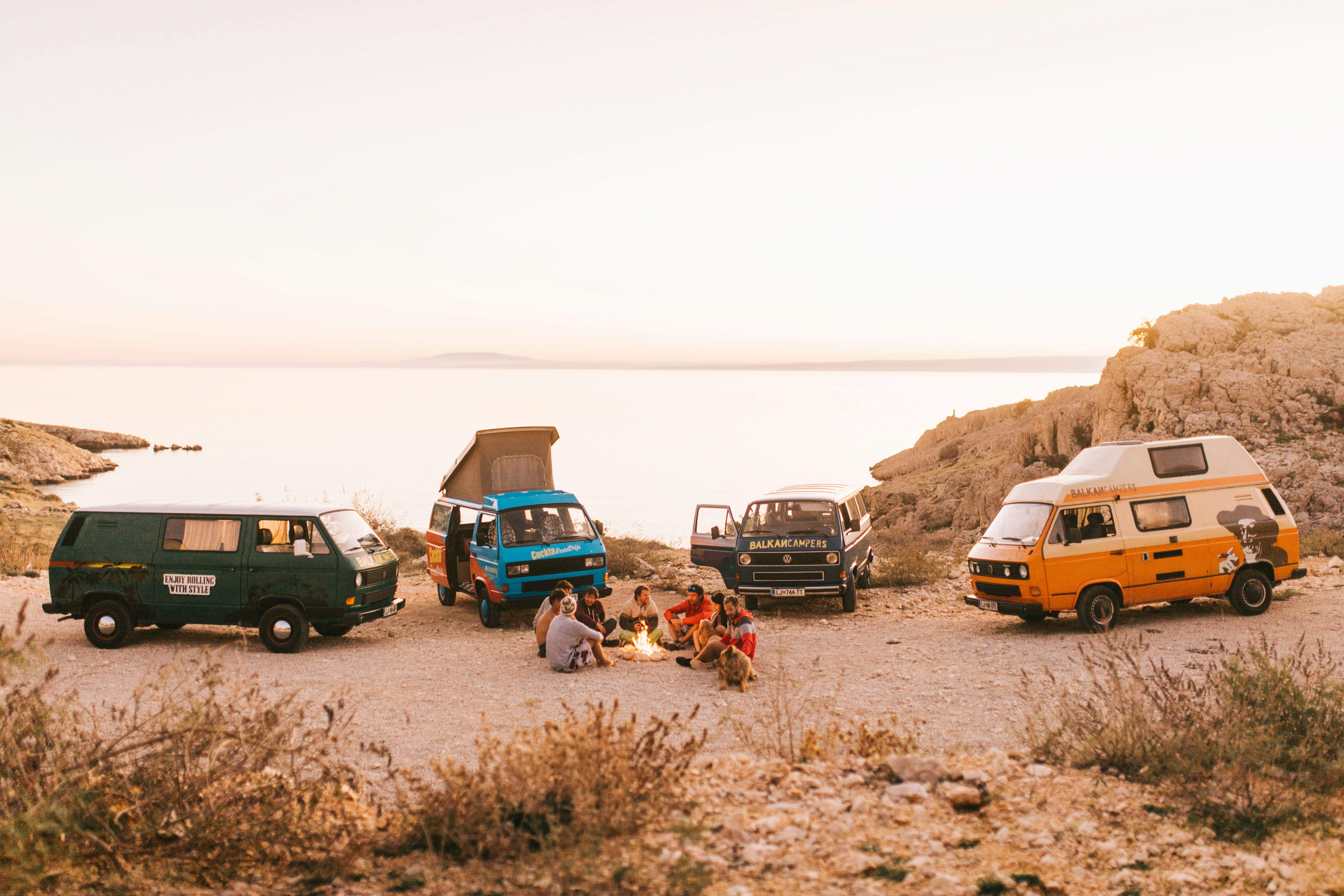 balkan-campers-ON2TRrhgOBU-unsplash (1)