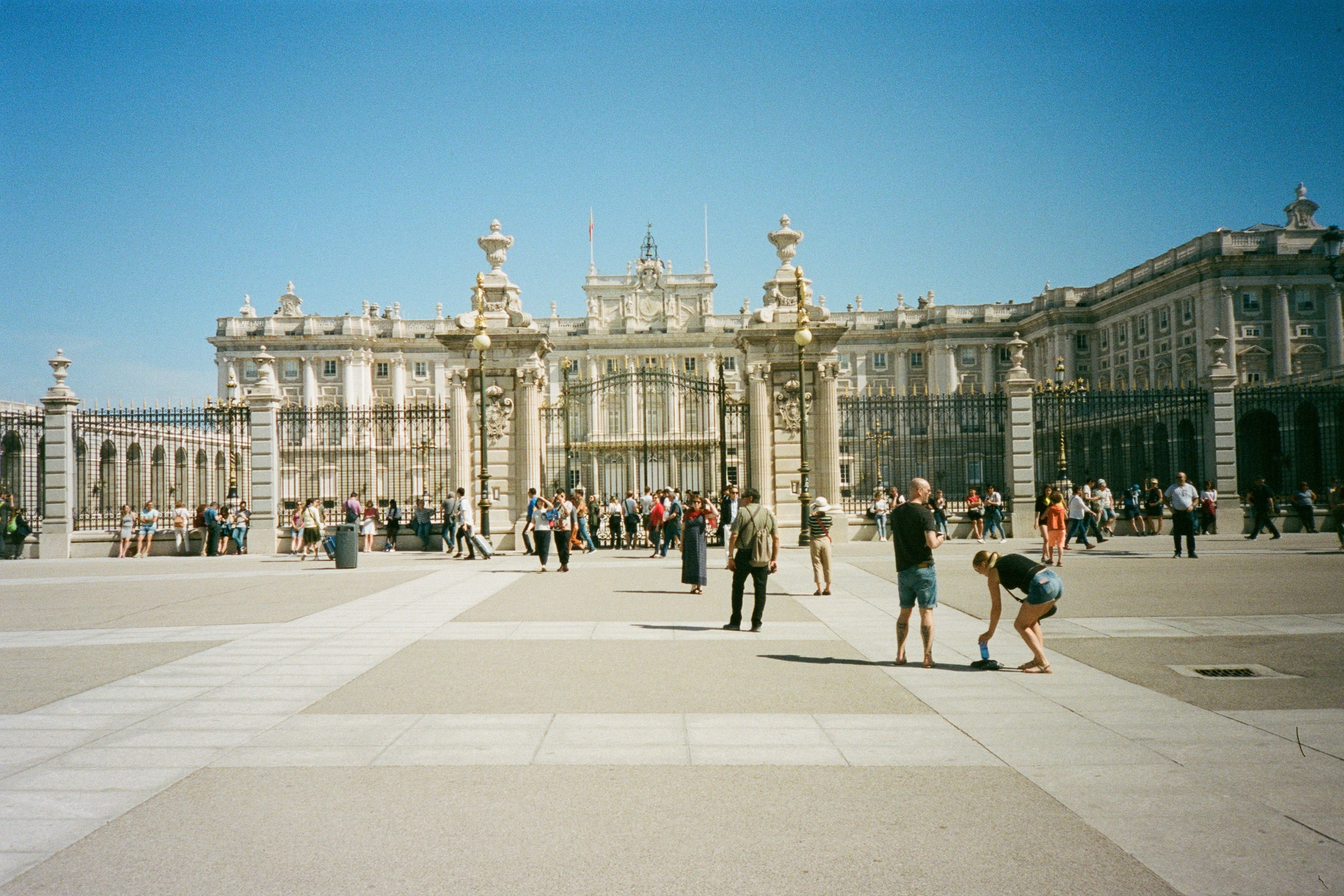 ben-bouvier-farrell-t4vBG8itzHQ-unsplash (1)