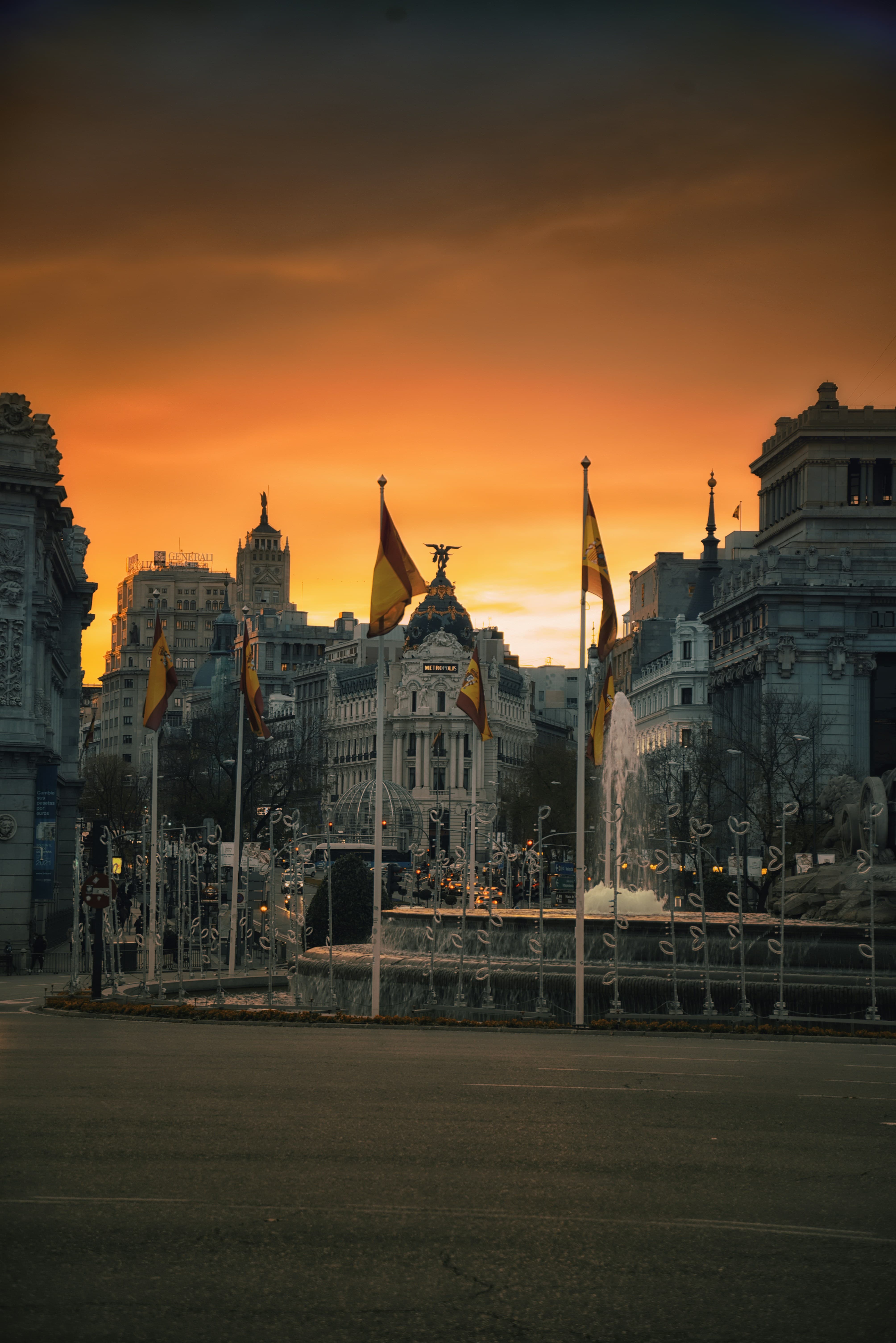 quique-olivar-0GkTfcn9MHY-unsplash (1)
